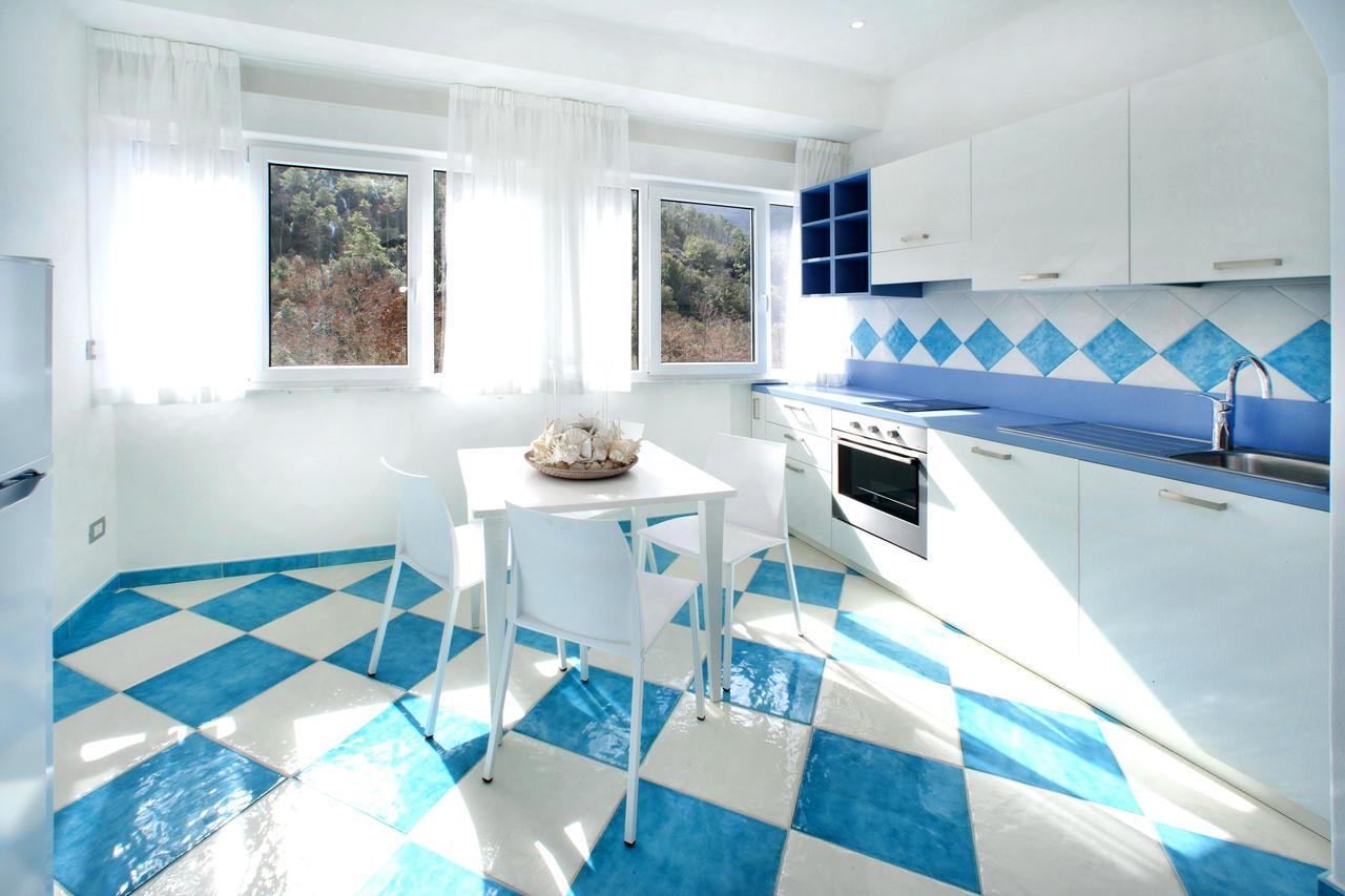 דייבה מרינה La Conchiglia Apartments מראה חיצוני תמונה