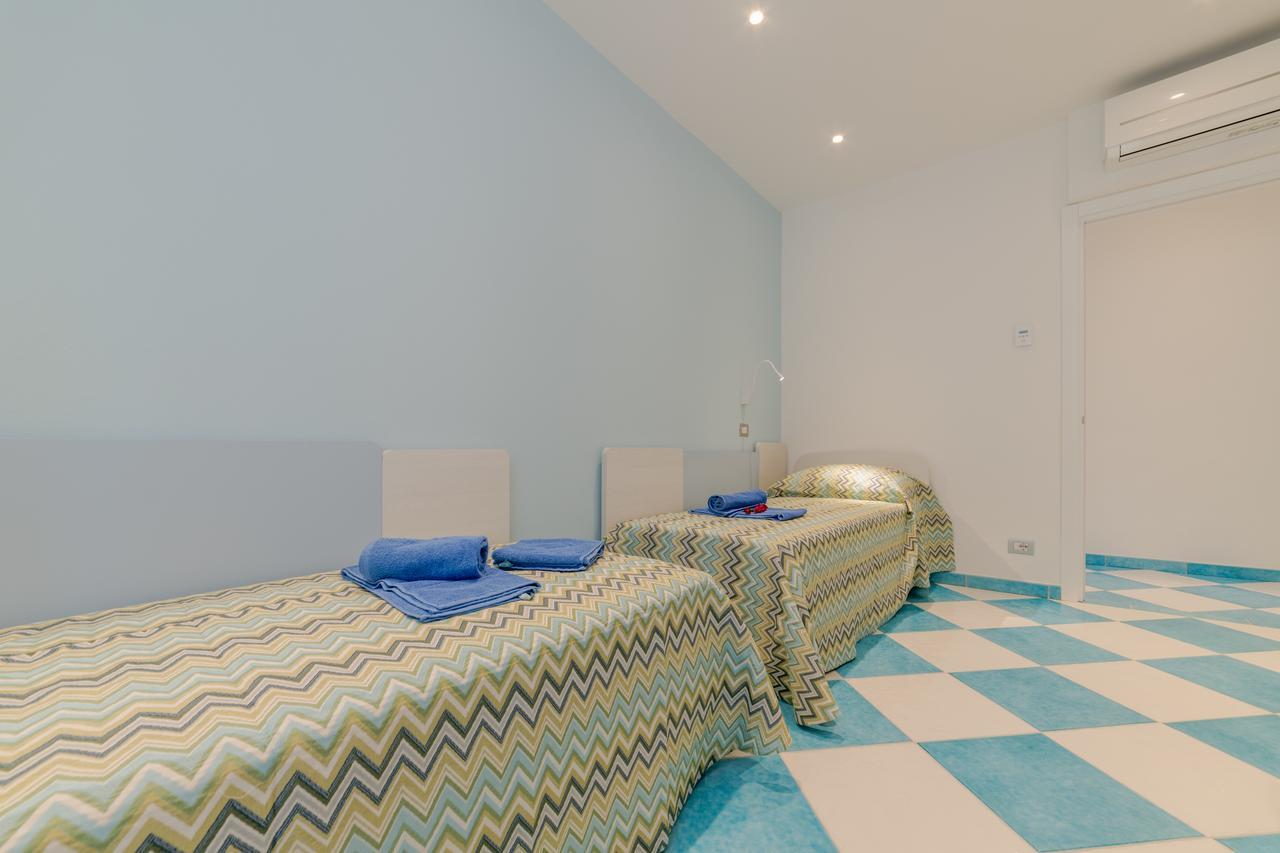 דייבה מרינה La Conchiglia Apartments מראה חיצוני תמונה
